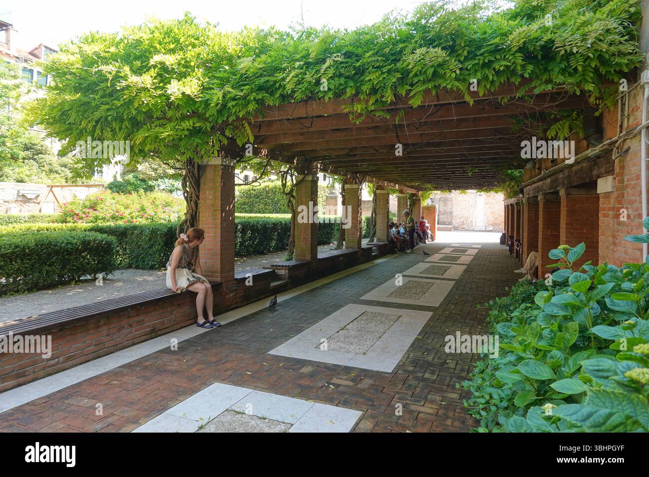 Venedig, Giardini di Ca' Rezzonico, Garten des Museums Ca' Rezzonico // Venice Giardini di Ca' Rezzonico, Garden of Ca' Rezzonico Museum Stock Photo