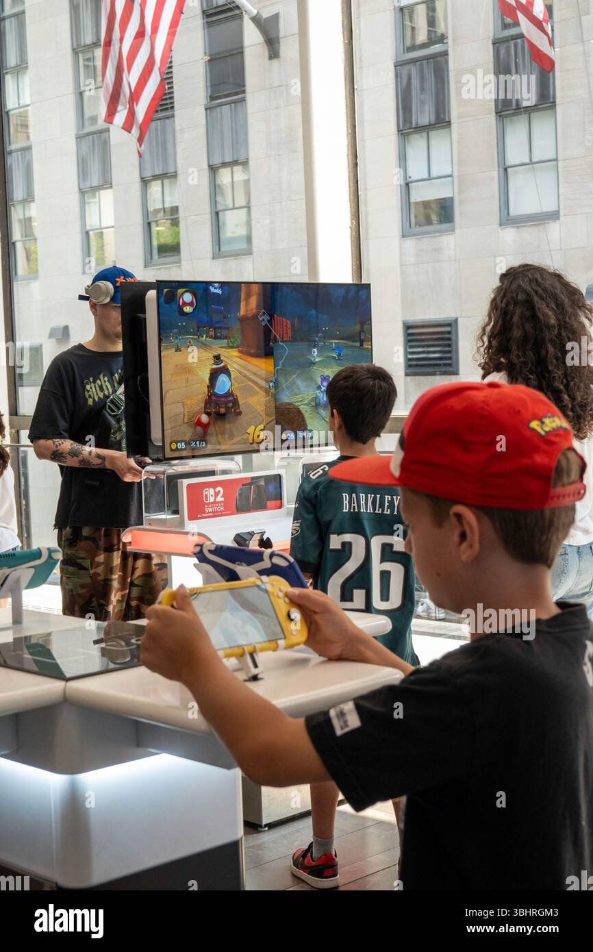 Mario Store Rockefeller Center The Nintendo store is located at 10 Rockefeller Center in Midtown ...