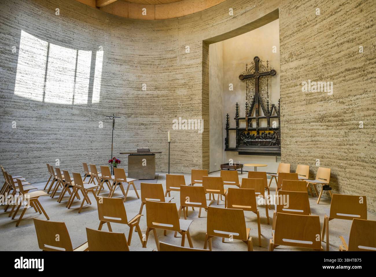 Innenraum Altar Kapelle Der Vers hnung Gedenkst tte Berliner Mauer innenraum-altar-kapelle-der-vers-hnung-gedenkst-tte-berliner-mauer