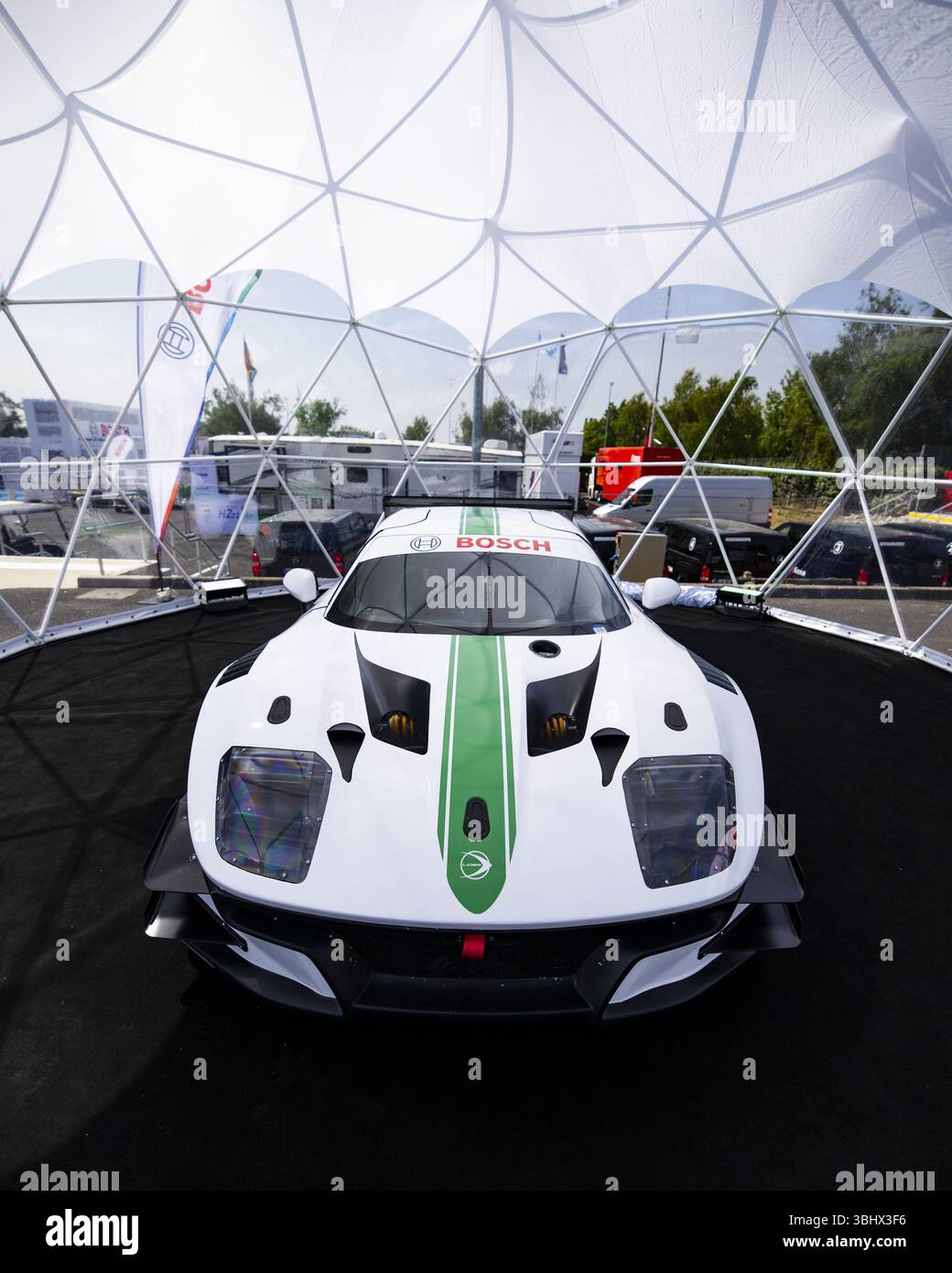 Ligier JS2 RH2 during the Free Practice and Qualifying session of the ...