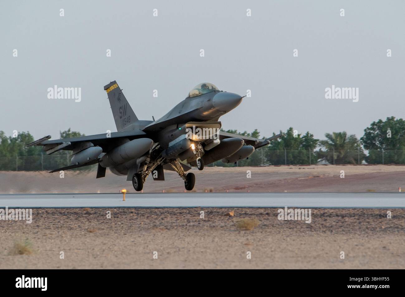 A U.S. Air Force F-16C Fighting Falcon assigned to the 79th ...