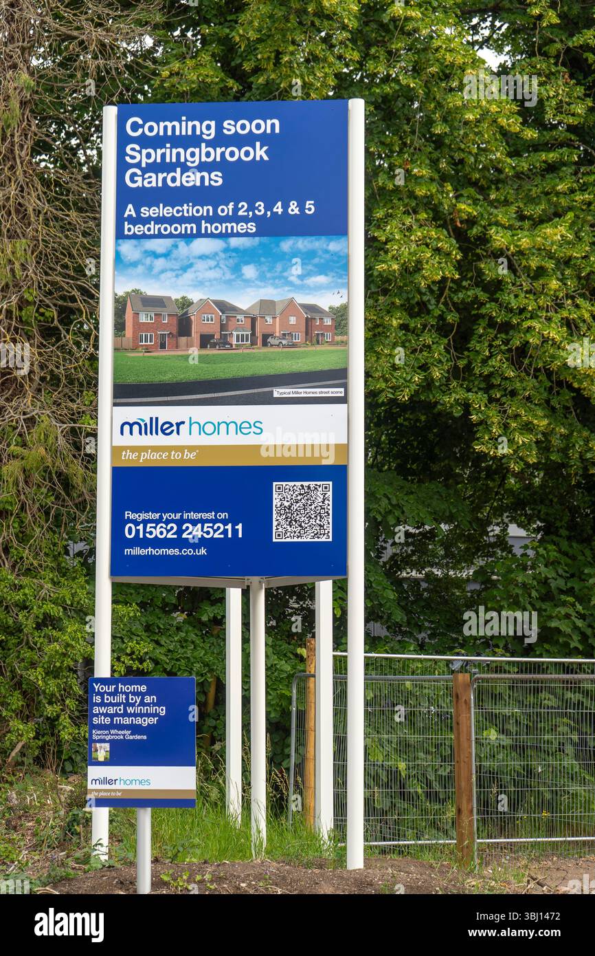 New housing development advertising sign hi-res stock photography and ...