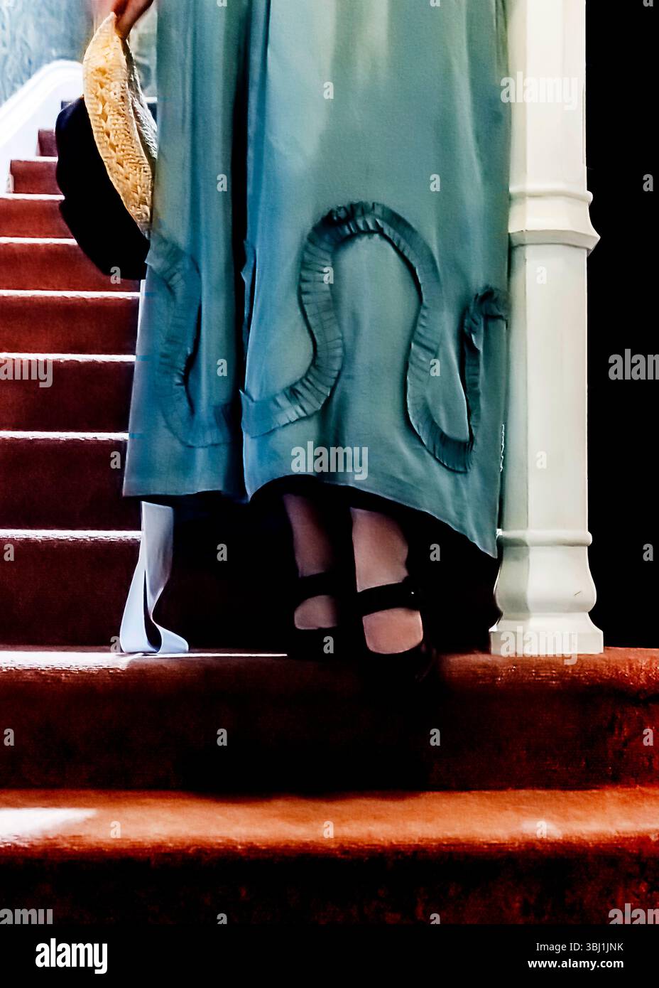 retro feet dress Summertime Dress from @retrostage_official @retrostage.fr @retrostagede 10% off orders over 90 on French website: https://bit.ly/41nfbZ1 10% off orders over $99 on US website: https://bit.ly/4khUG8w Use coupon code: PR10Elizabeth . . . #retro #