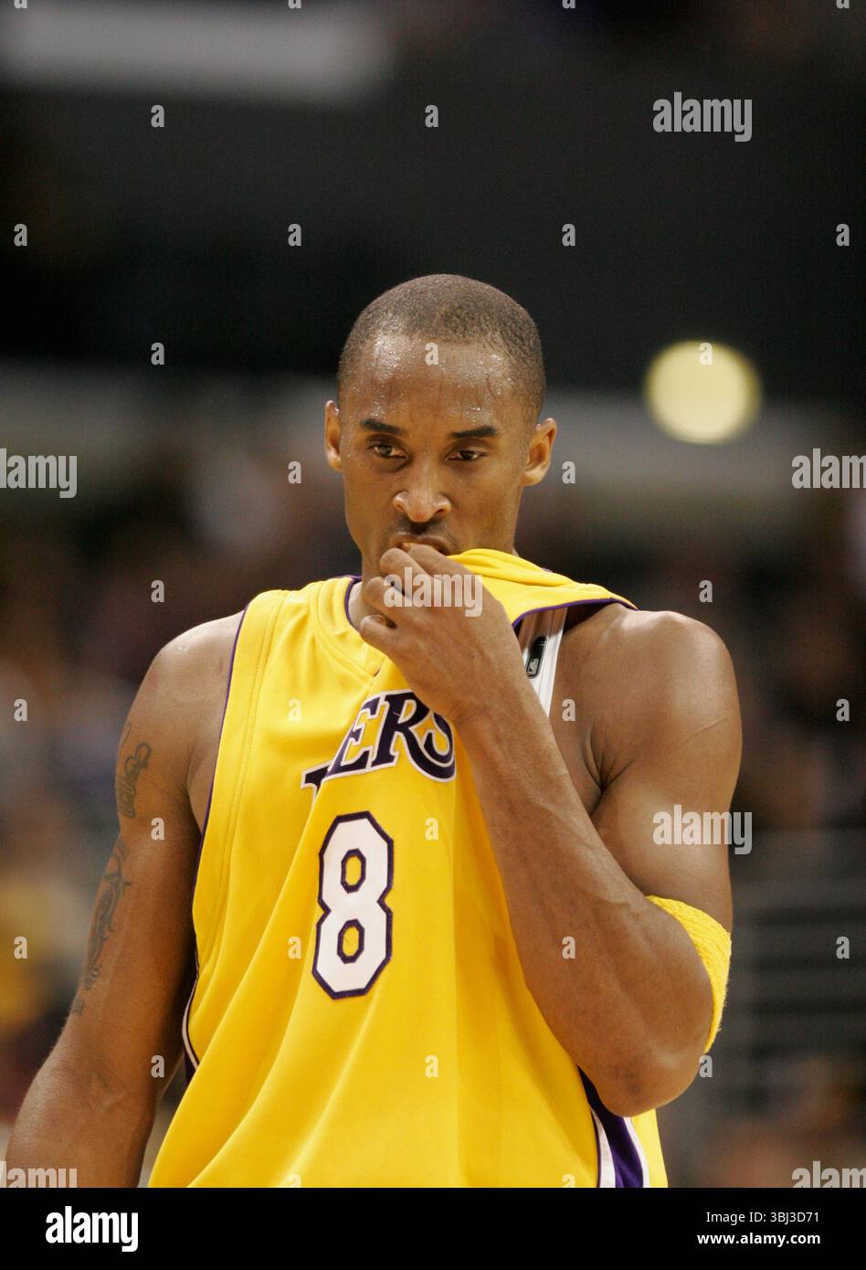 Kobe bryant lakers 2005 hi-res stock photography and images - Alamy