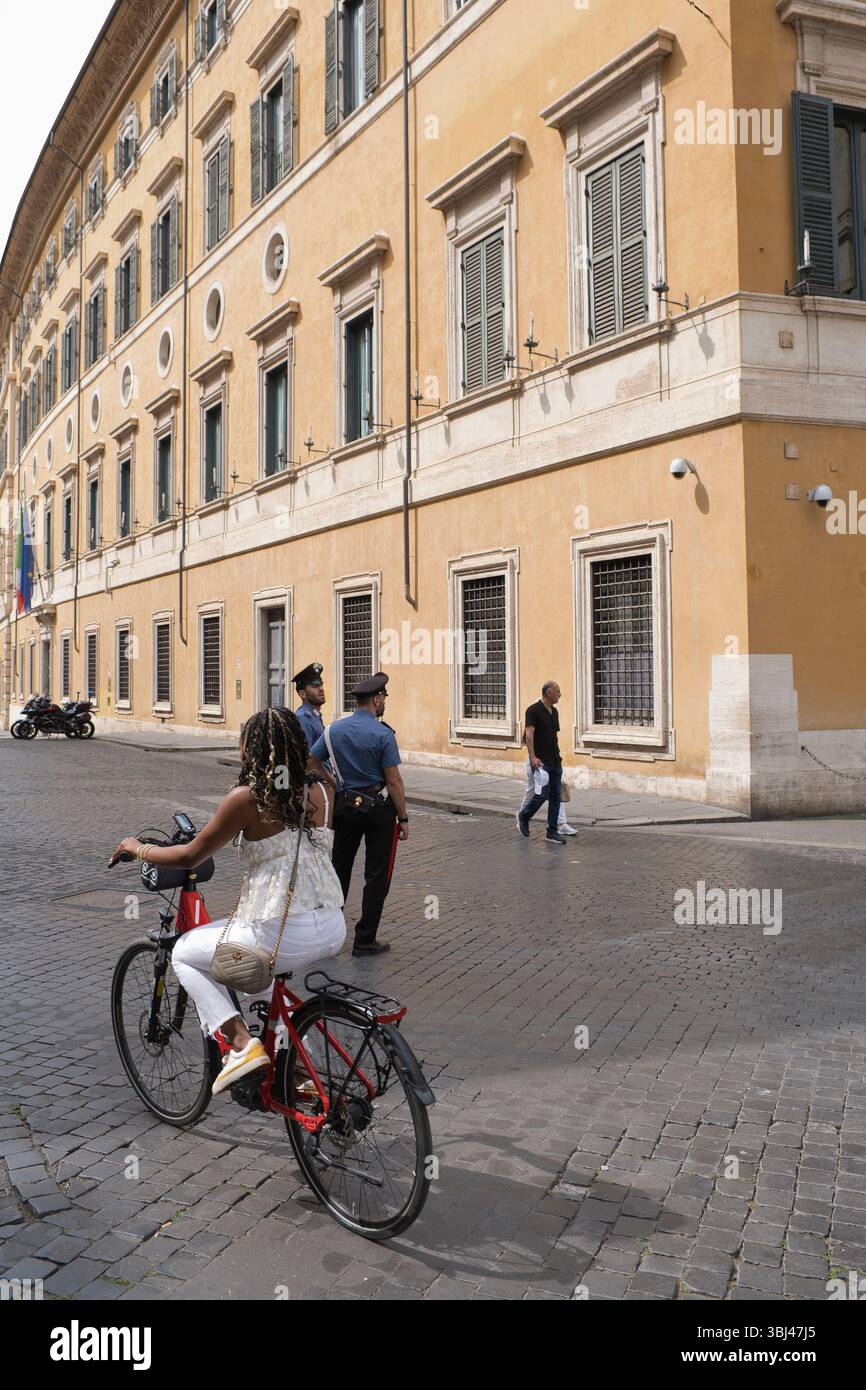 Italy police female hi-res stock photography and images - Alamy