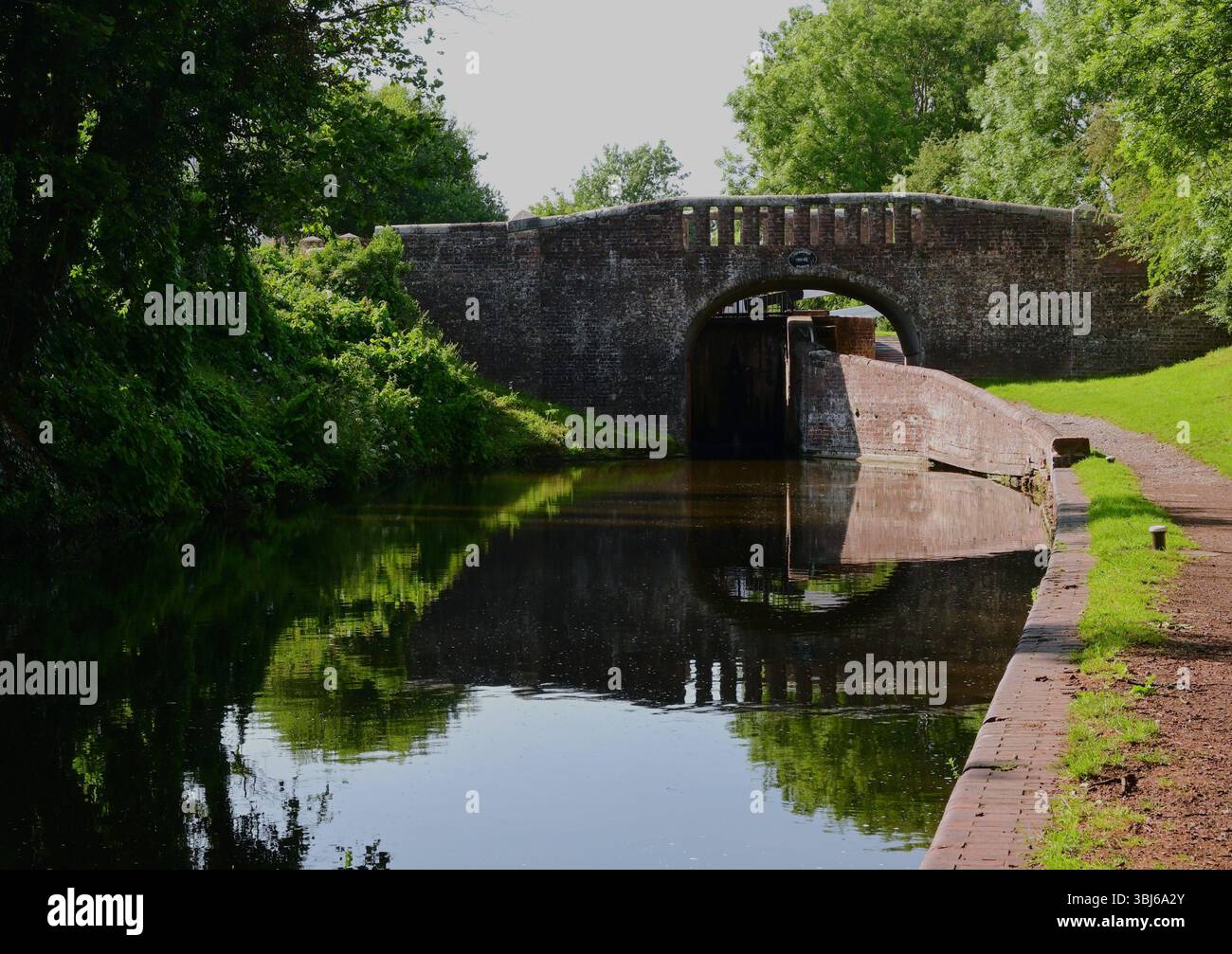 Awbridfe Lock Awbridge lock hi-res stock photography and images - Alamy