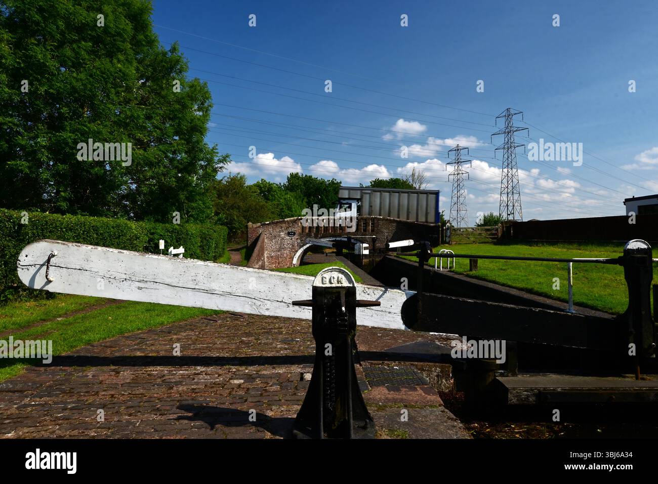 Awbridfe Lock James bridges hi-res stock photography and images - Alamy