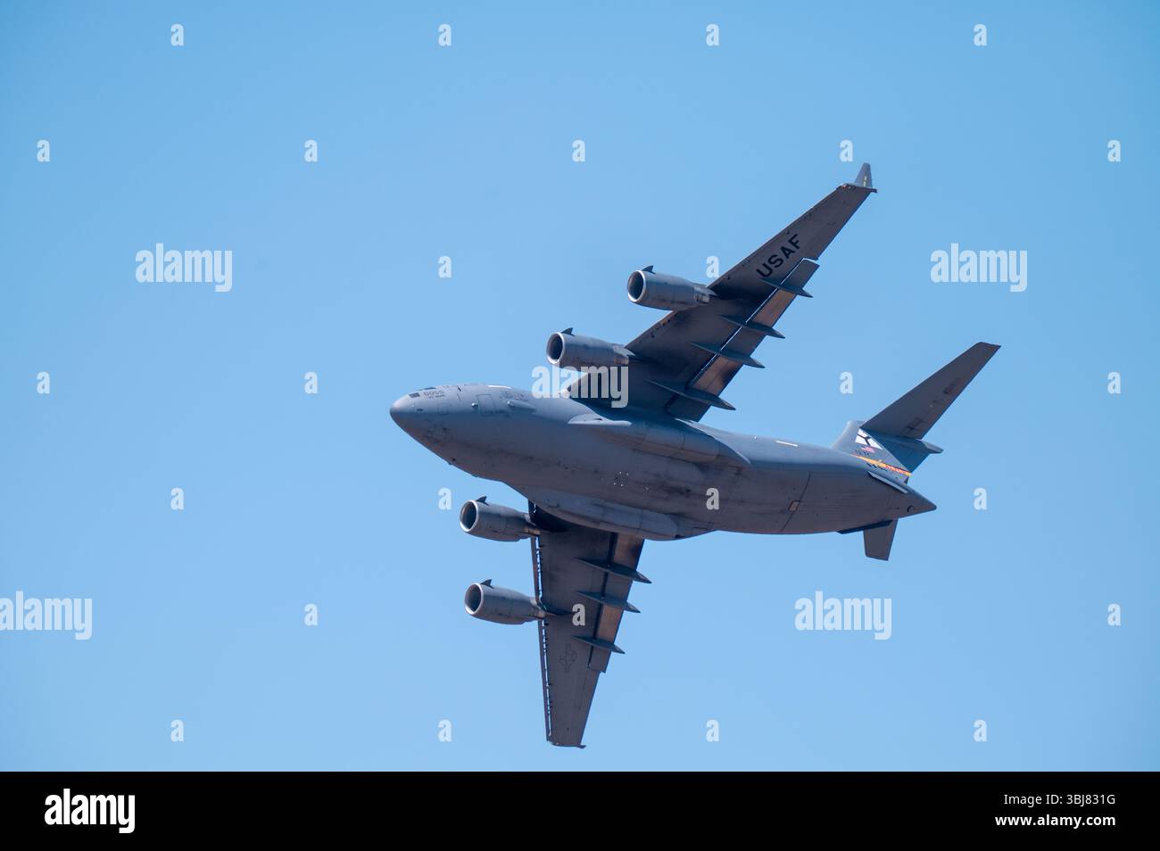 A U.S. Air Force C-17 Globemaster III flies over Beale Air Force Base ...