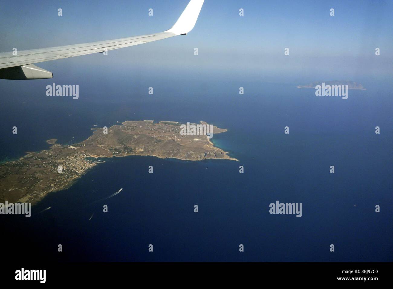 Isola egadi hi-res stock photography and images - Alamy, image size:1300x956