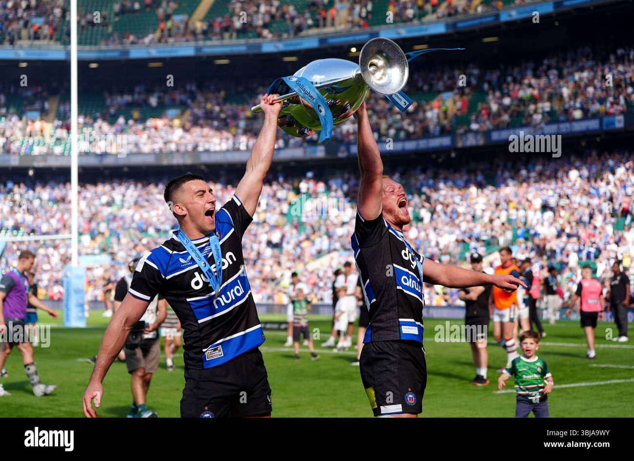 Bath Rugby's Cameron Redpath (left) and Miles Reid celebrate with the ...