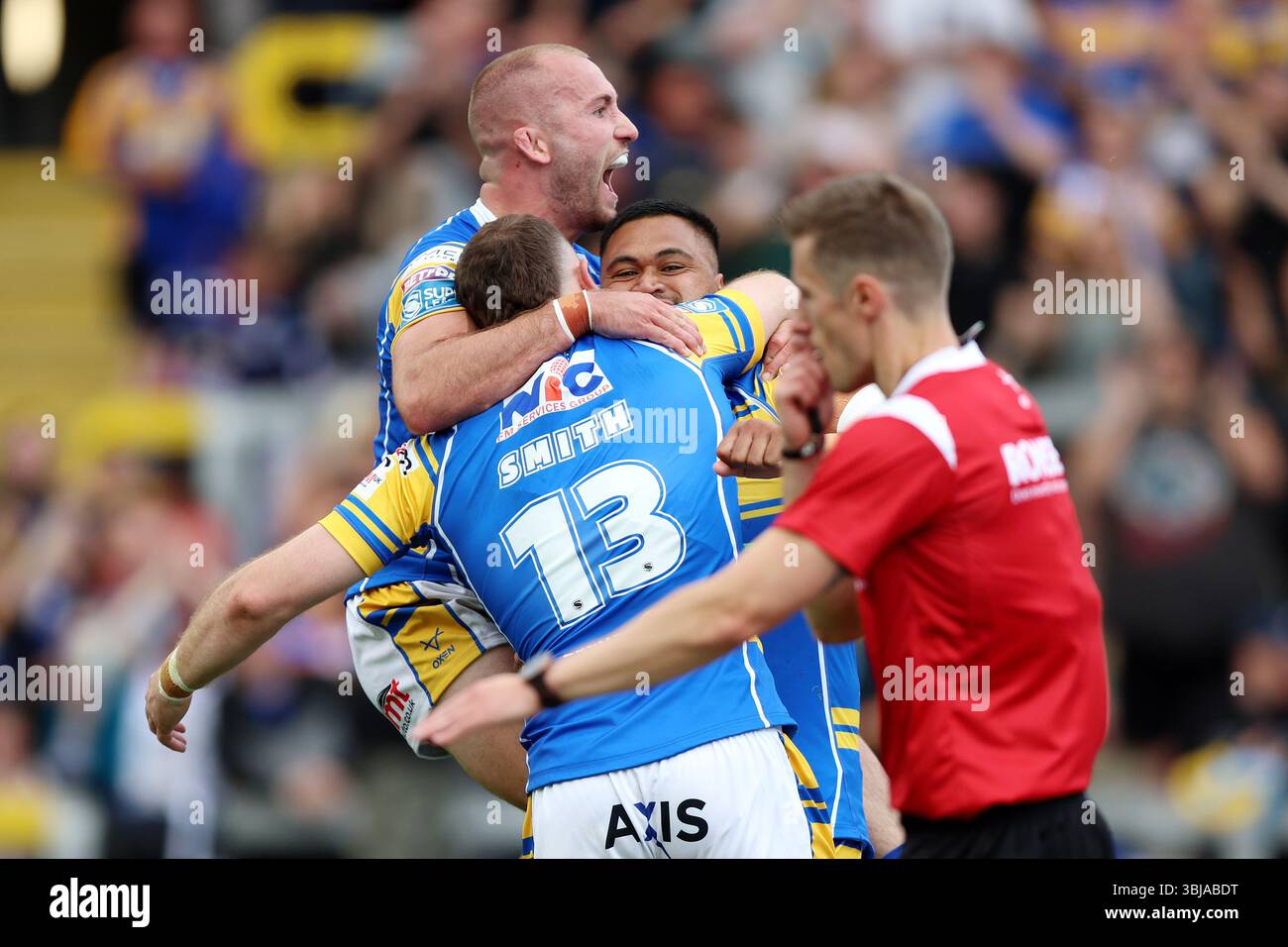 Leeds Rhinos' Cameron Smith (centre) celebrates with team-mates after ...