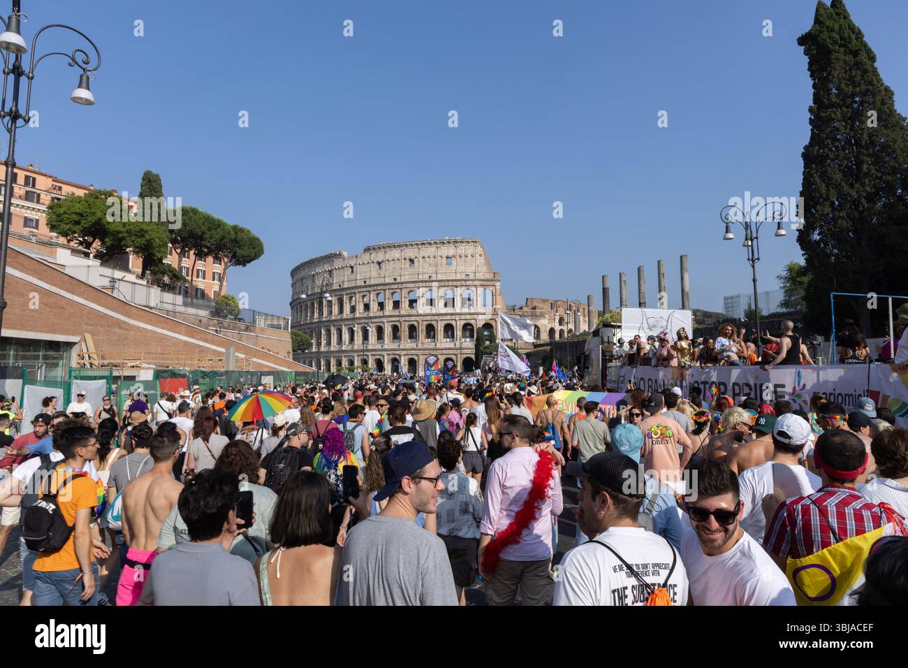 News In Rome Rome, Italy. 14th June, 2025. Rome Pride 2025 Credit: Independent Photo ...