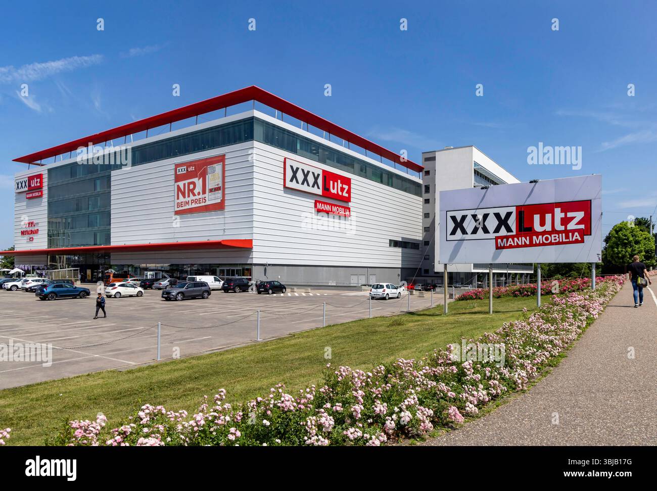 Germany furniture store xxxlutz mann hi-res stock photography and images