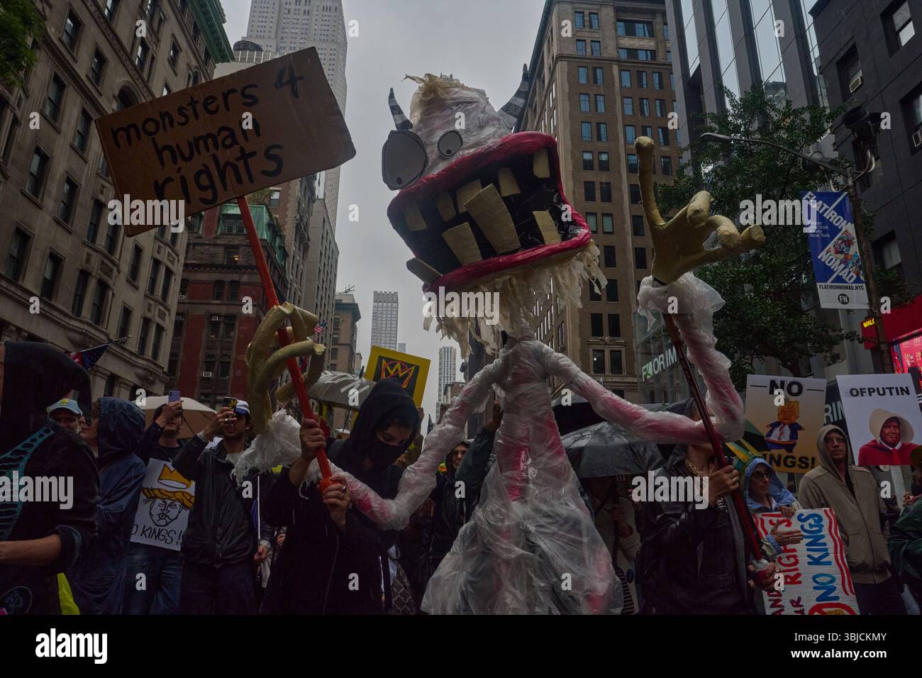 Protest Puppet Puppet monsters hi-res stock photography and images - Alamy
