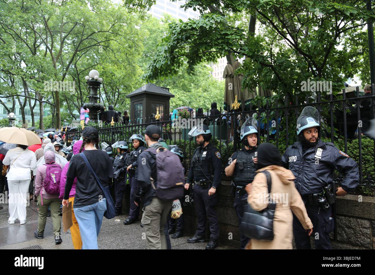 New york city parade police dc hi-res stock photography and images - Alamy