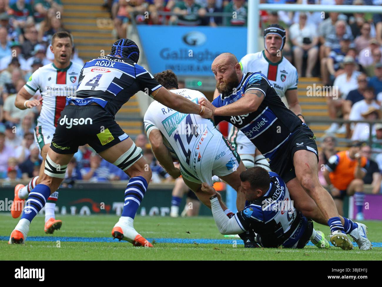 Neill Roux Bath’s Rugby Neil le Roux(South Africa) and Bath’s Rugby Tom Dunn ...