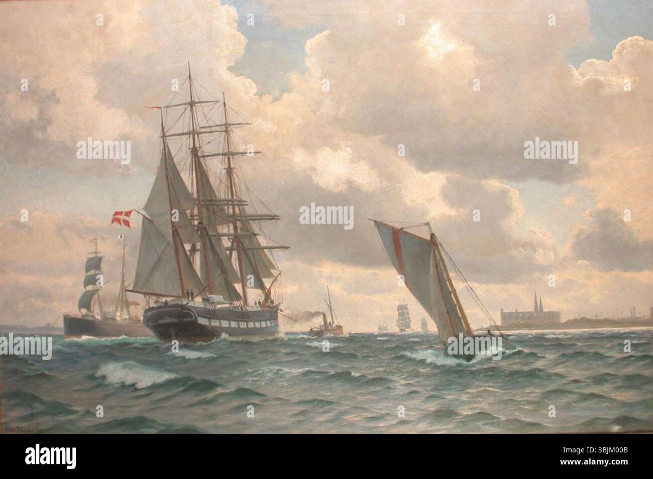 Tug boat guiding pulling ship hi-res stock photography and images - Alamy