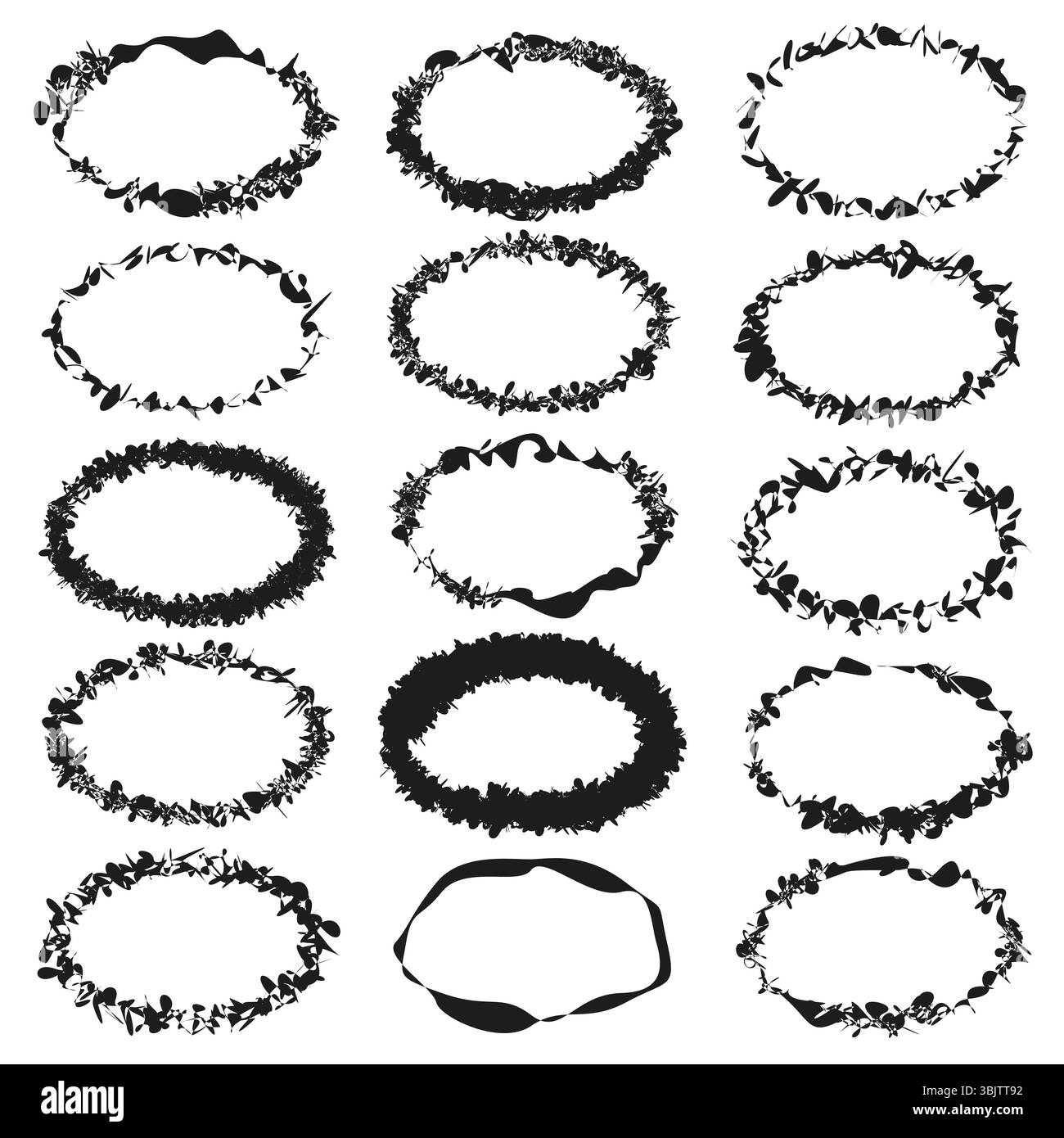 Circle brush elements. Hand drawn rings. Round stroke vector. Decorative ink loop. Stock Vector