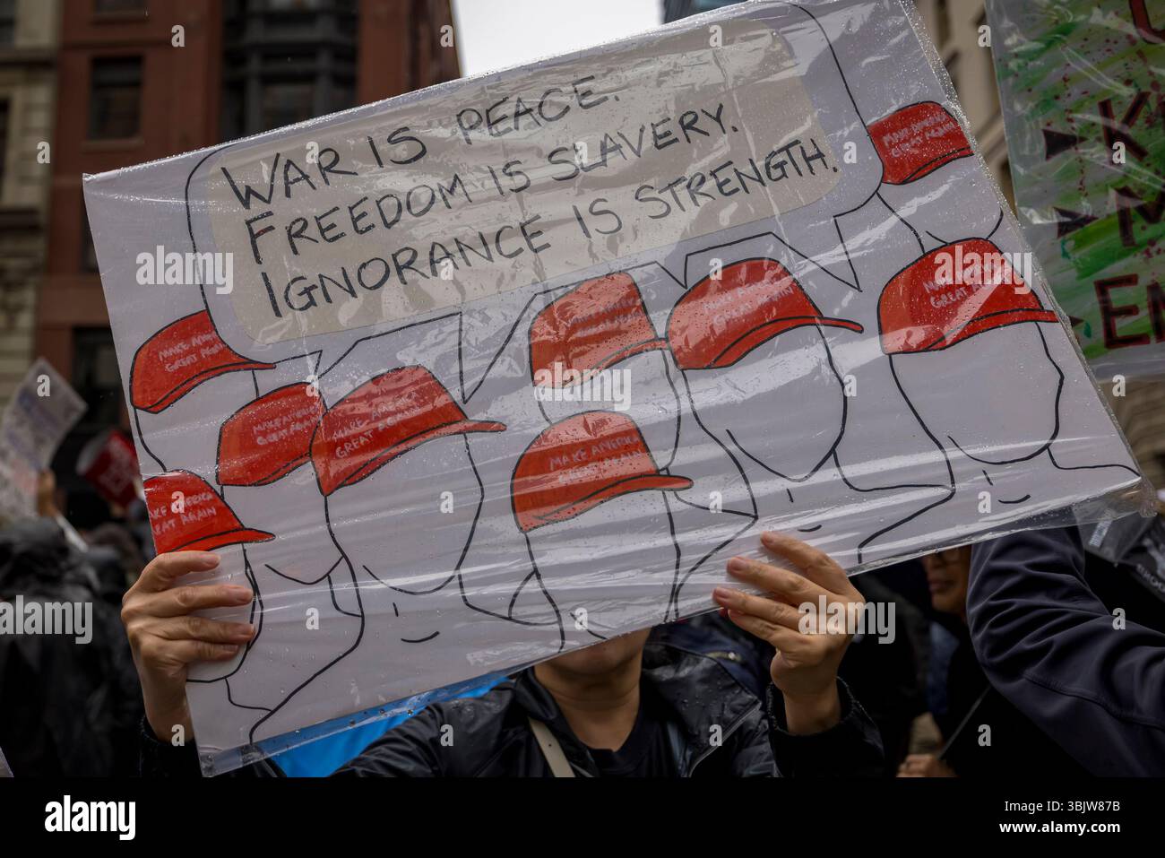 Friday Motivation: Don't Quit Now—Harness the Week's Energy for Your Dreams, image size:1300x957