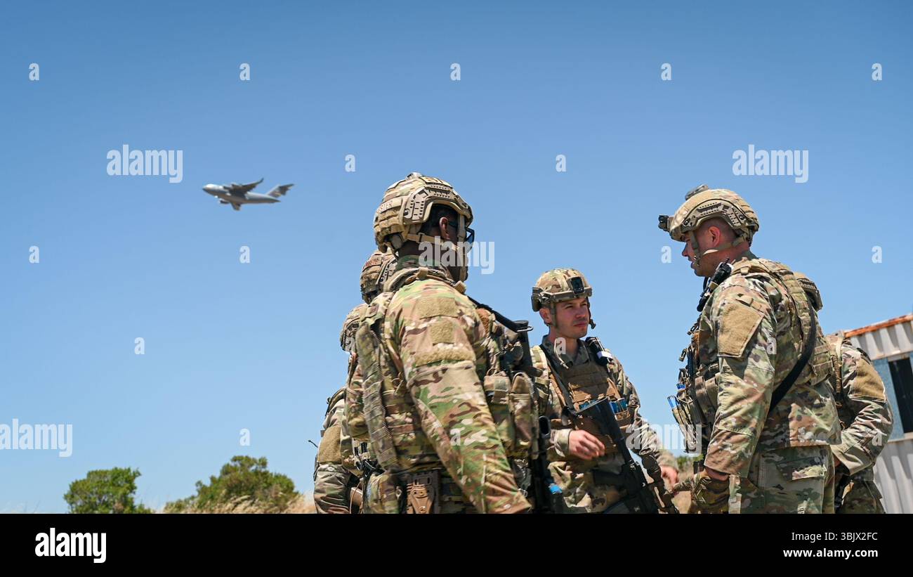 349th aeromedical evacuation squadron hi-res stock photography and ...