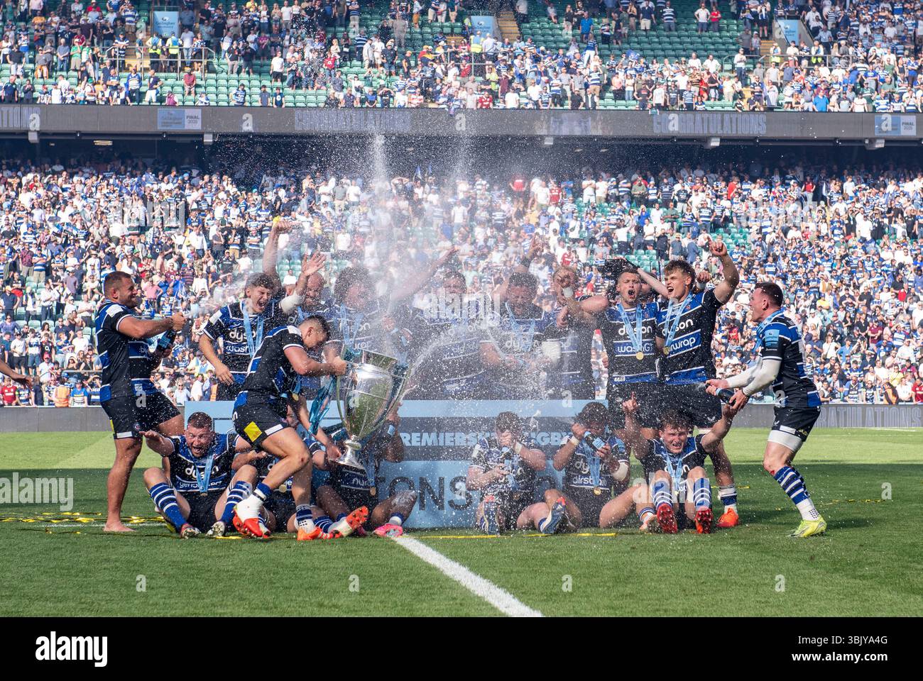 Bath Rugby players celebrate winning the Gallagher Premiership Rugby ...