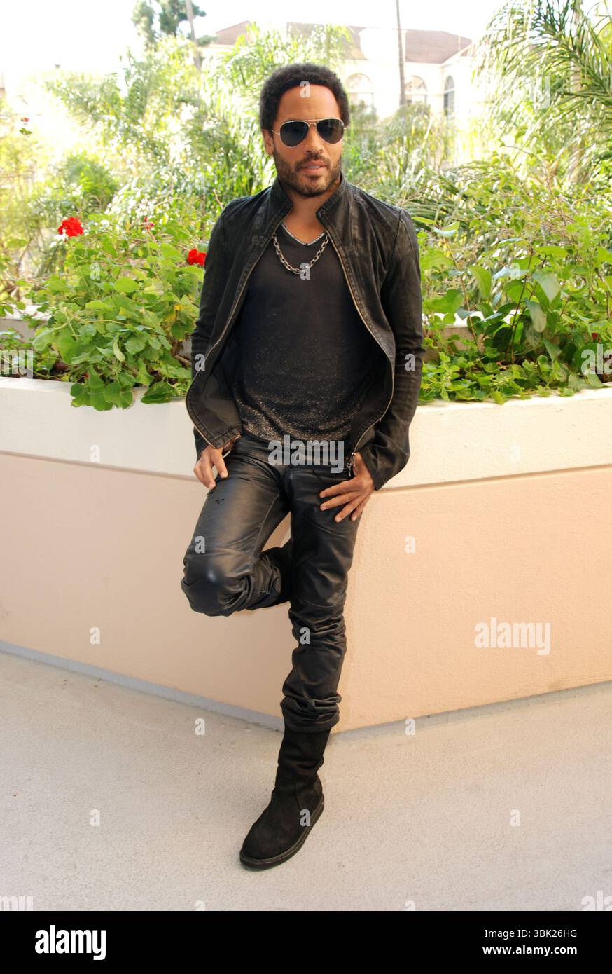 Lenny kravitz 2012 hi-res stock photography and images - Alamy