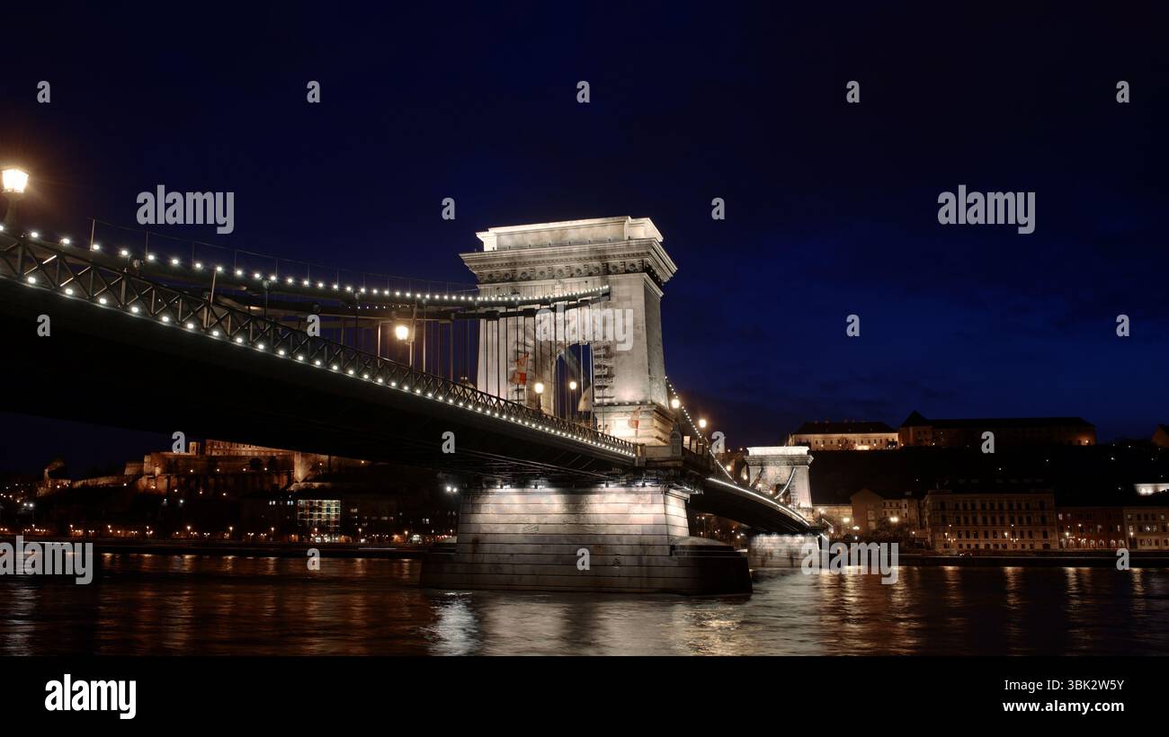 Chain Bridge in Budapest, Hungary at night Stock Photo