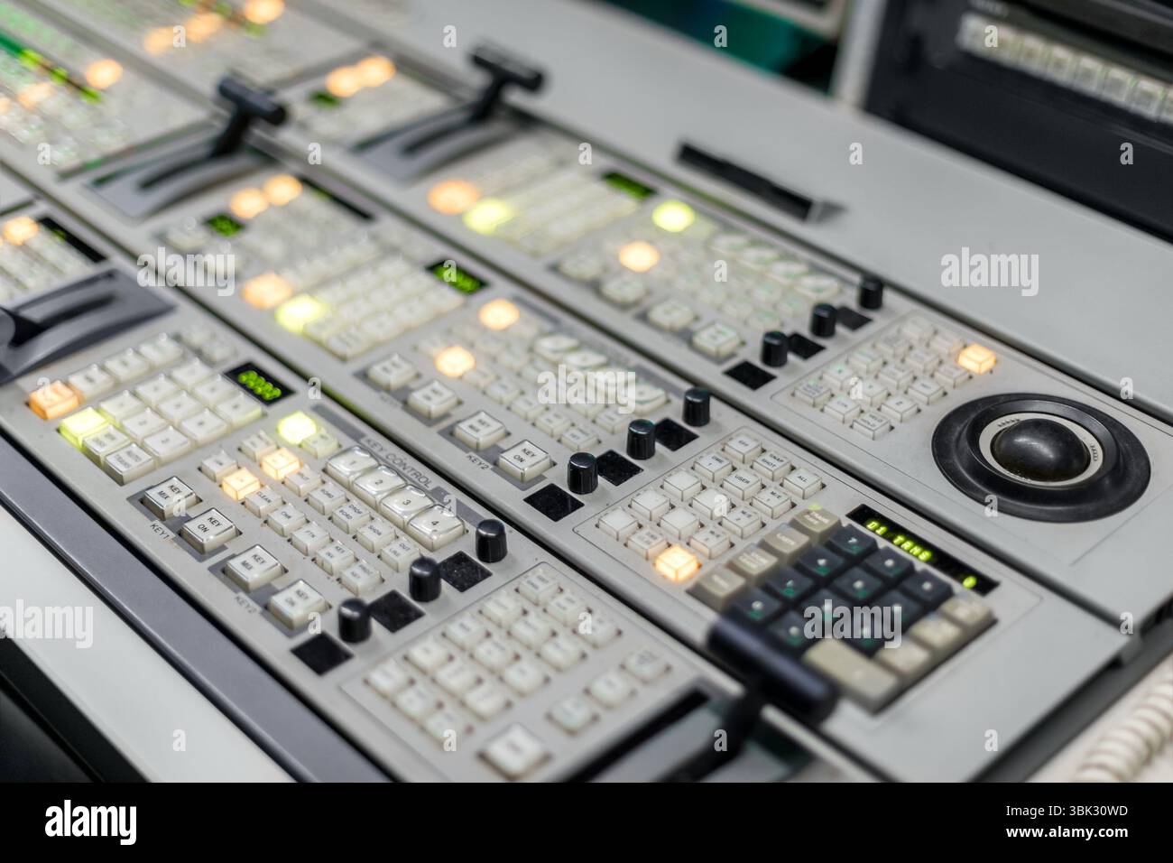 Tv studio camera sound hi-res stock photography and images - Alamy