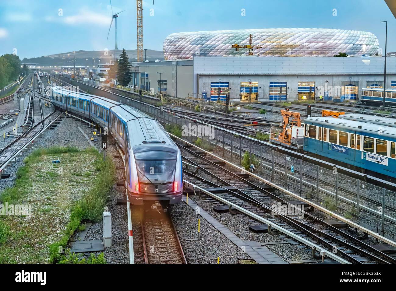 Awesome HD Pictures about  Schne U Bahn Zur Allianz Arena Bildnull  as Your Original Images
