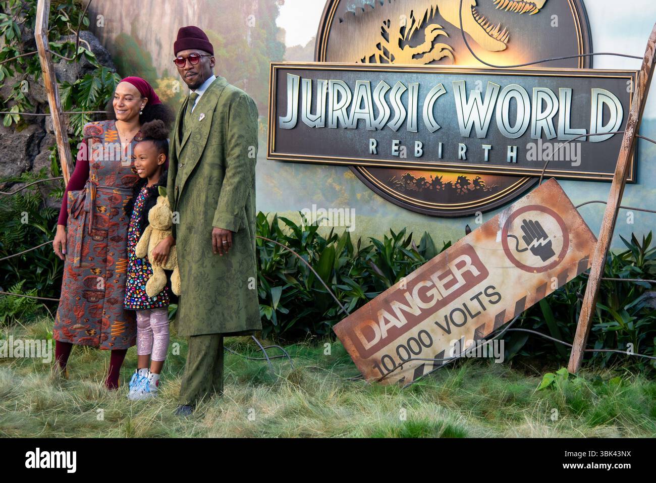 Mahershala Ali with his wife Amatus SamiKarim and their daughter Bari