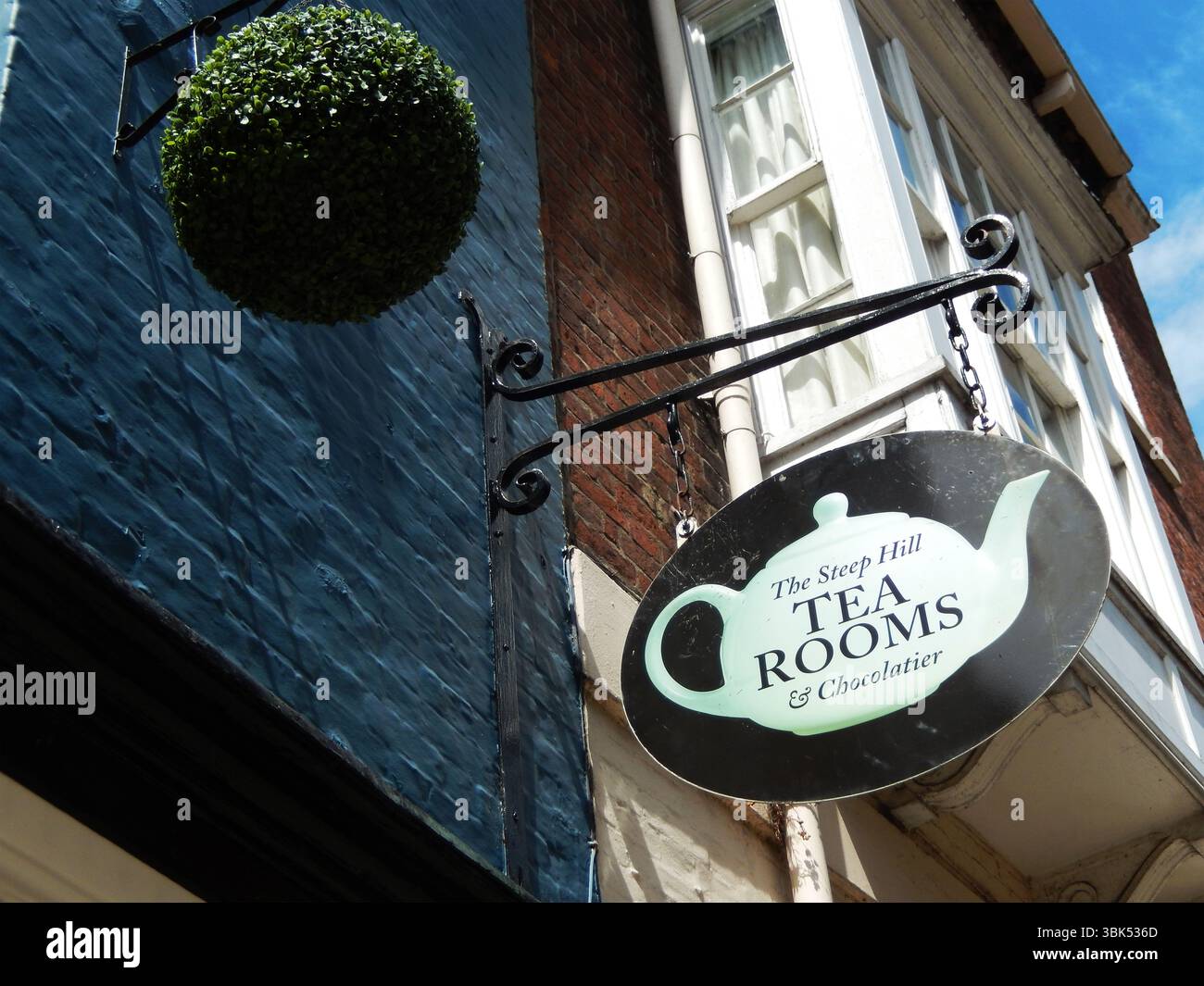 Vintage Tea Room Sign With Teapot Design on Brick Building. Lincoln ...