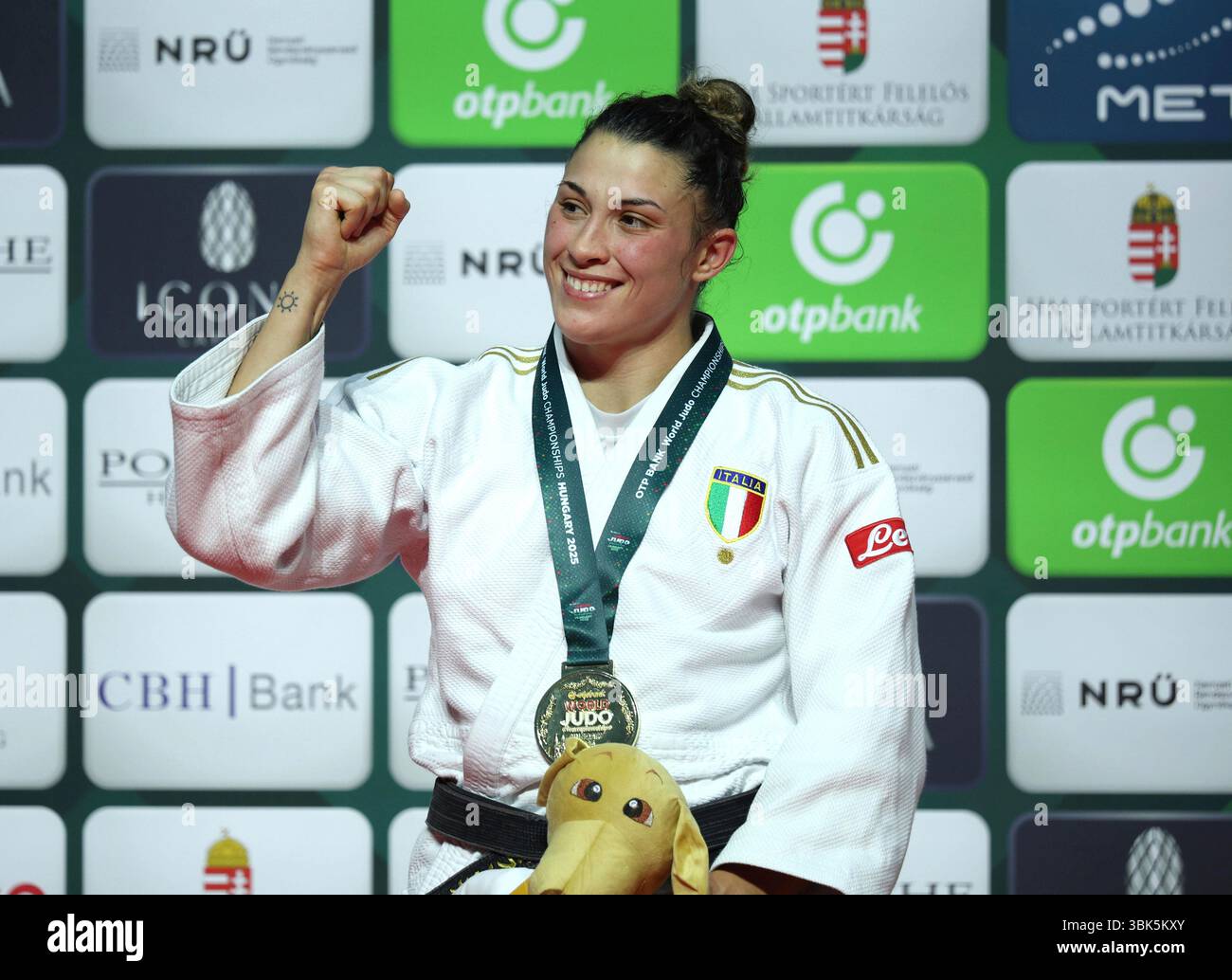 Alice Bellandi wins triple crown and discusses recovery after Tokyo Alice Bellandi wins triple crown and discusses recovery after Tokyo