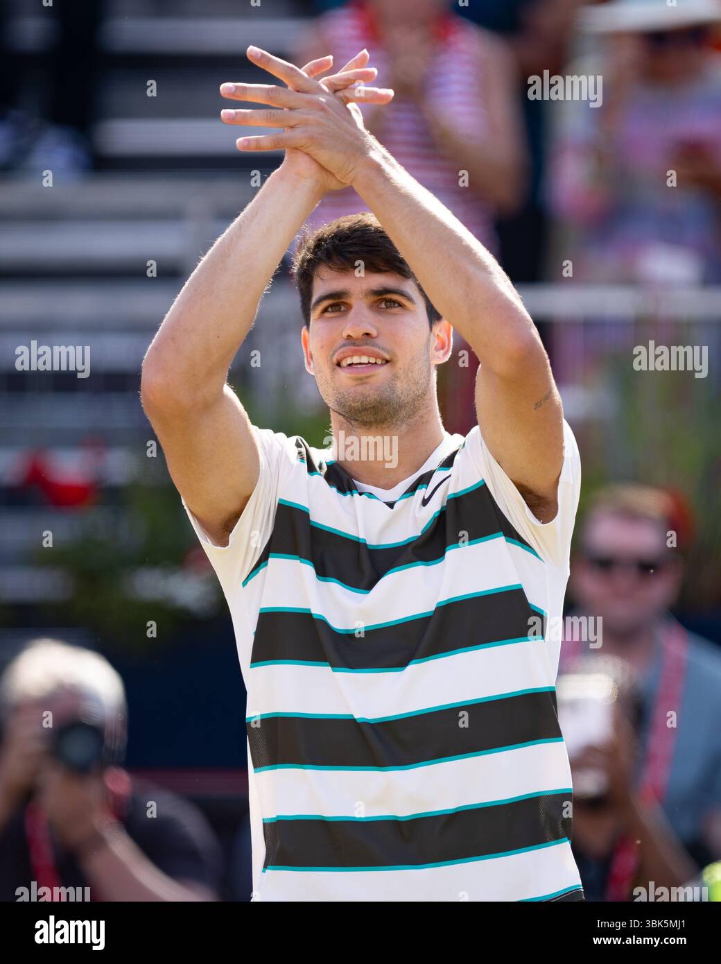 17th June 2025; HSBC Championships, Queens Club, West Kensington, London, England: HSBC Mens Championships Queens Club, Day 2; Carlos Alcaraz (ESP) celebrates after beating Adam Walton (AUS) Credit: Action Plus Sports Images/Alamy Live News Stock Photo