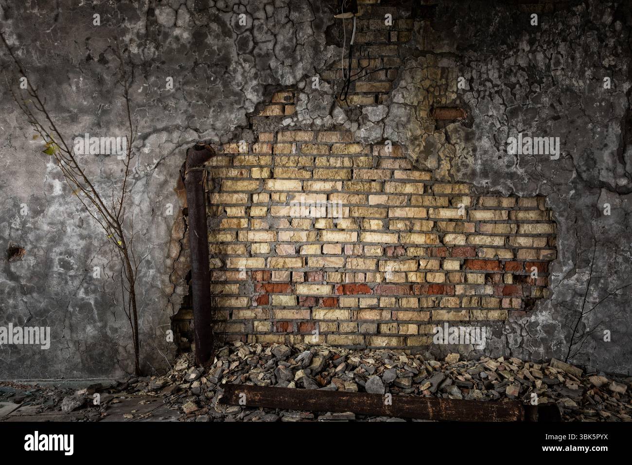 Smashed Wall Building Abandoned damaged building wall close up photo Stock Photo - Alamy
