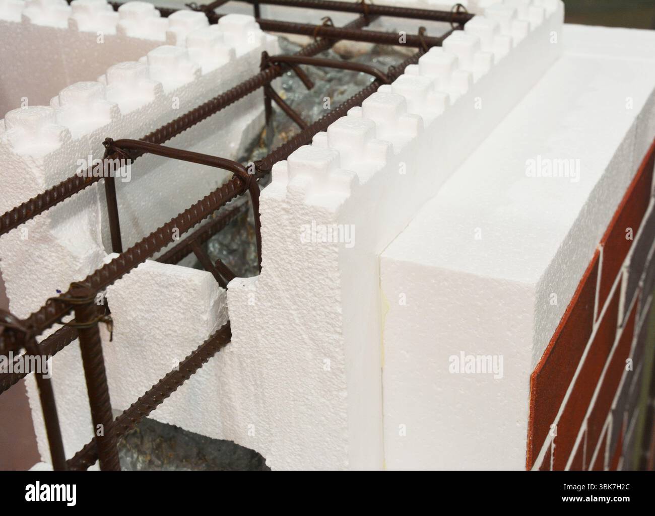 Insulating concrete forms ICF with metal reinforced concrete house ...