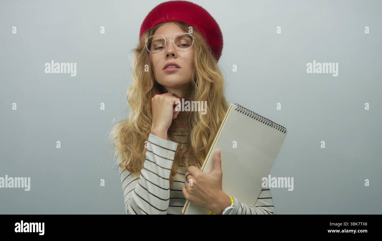 Red beret hi hi-res stock photography and images - Alamy