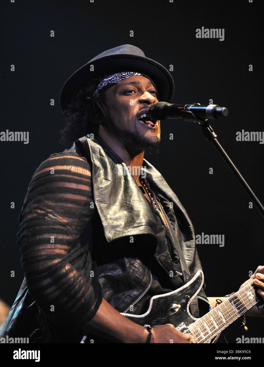 D'Angelo performs live in concert at Brixton Academy in London