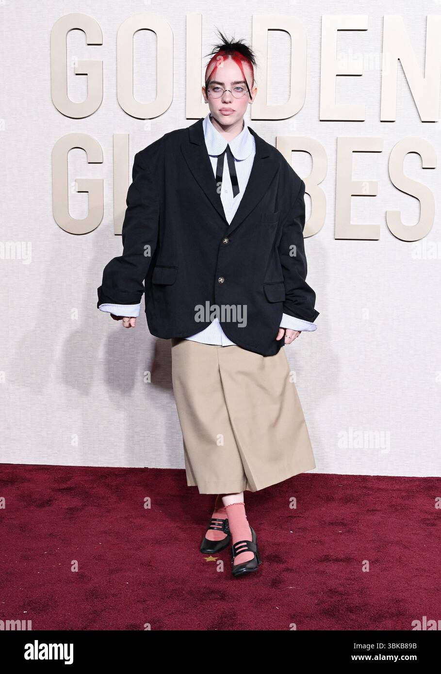 billie eilish golden globes dress Billie Eilish wore her Oscar de la Renta Met Gala dress on one condition