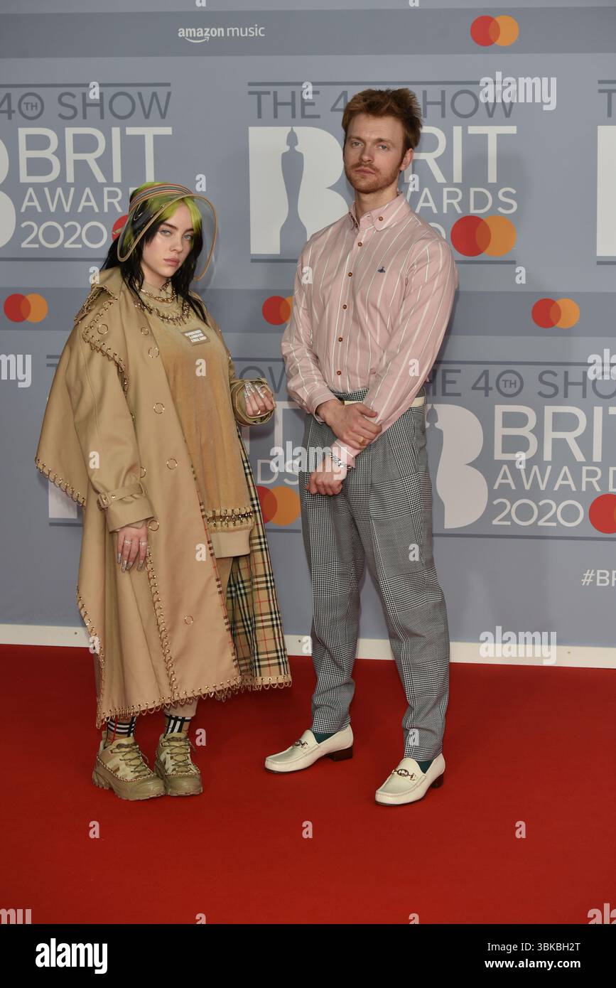 Billie eilish finneas hi-res stock photography and images - Alamy