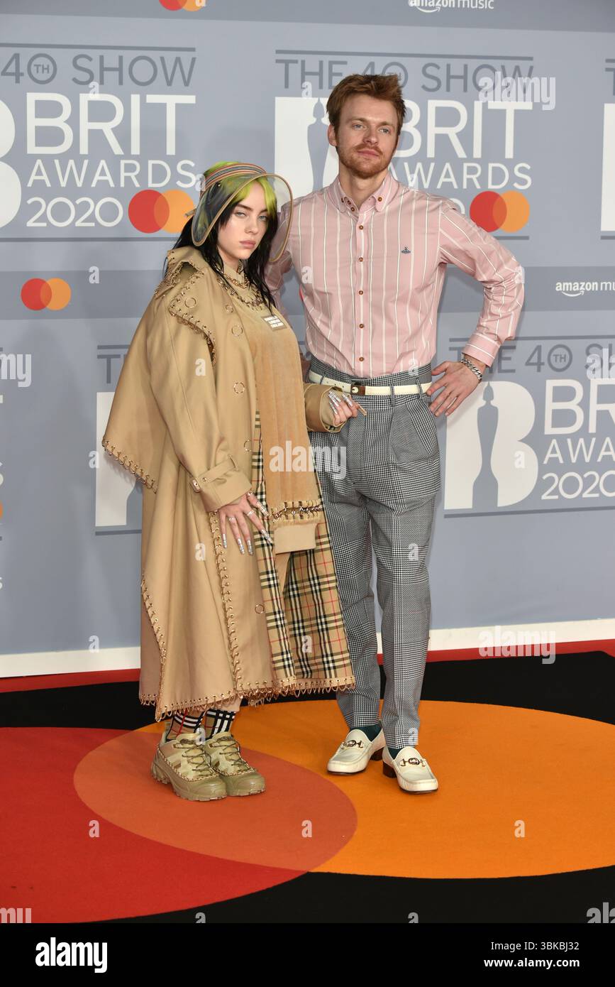Billie eilish finneas hi-res stock photography and images - Alamy