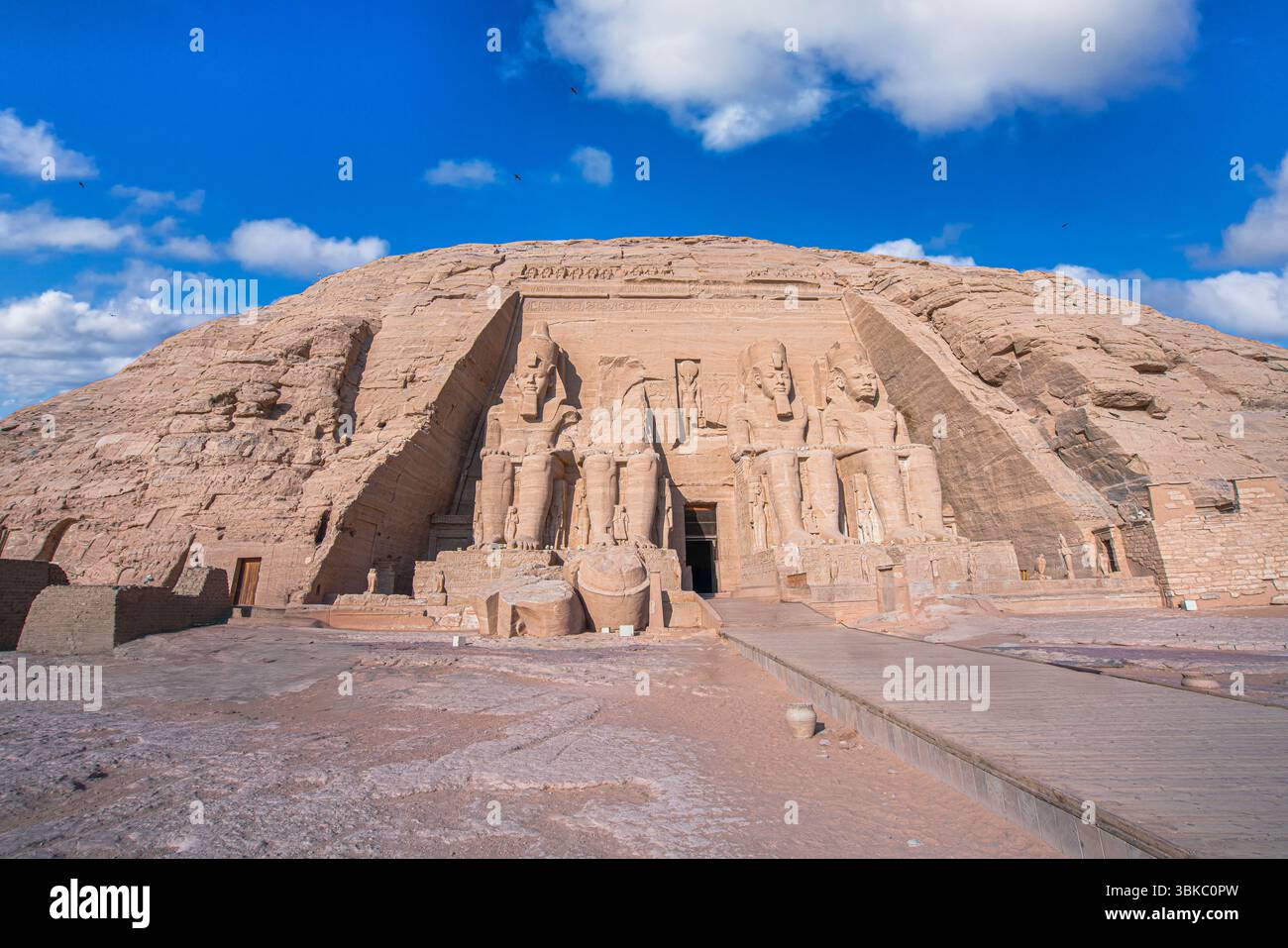 Close up of the majestic Great Temple of Ramses II at Abu Simbel, Aswan ...