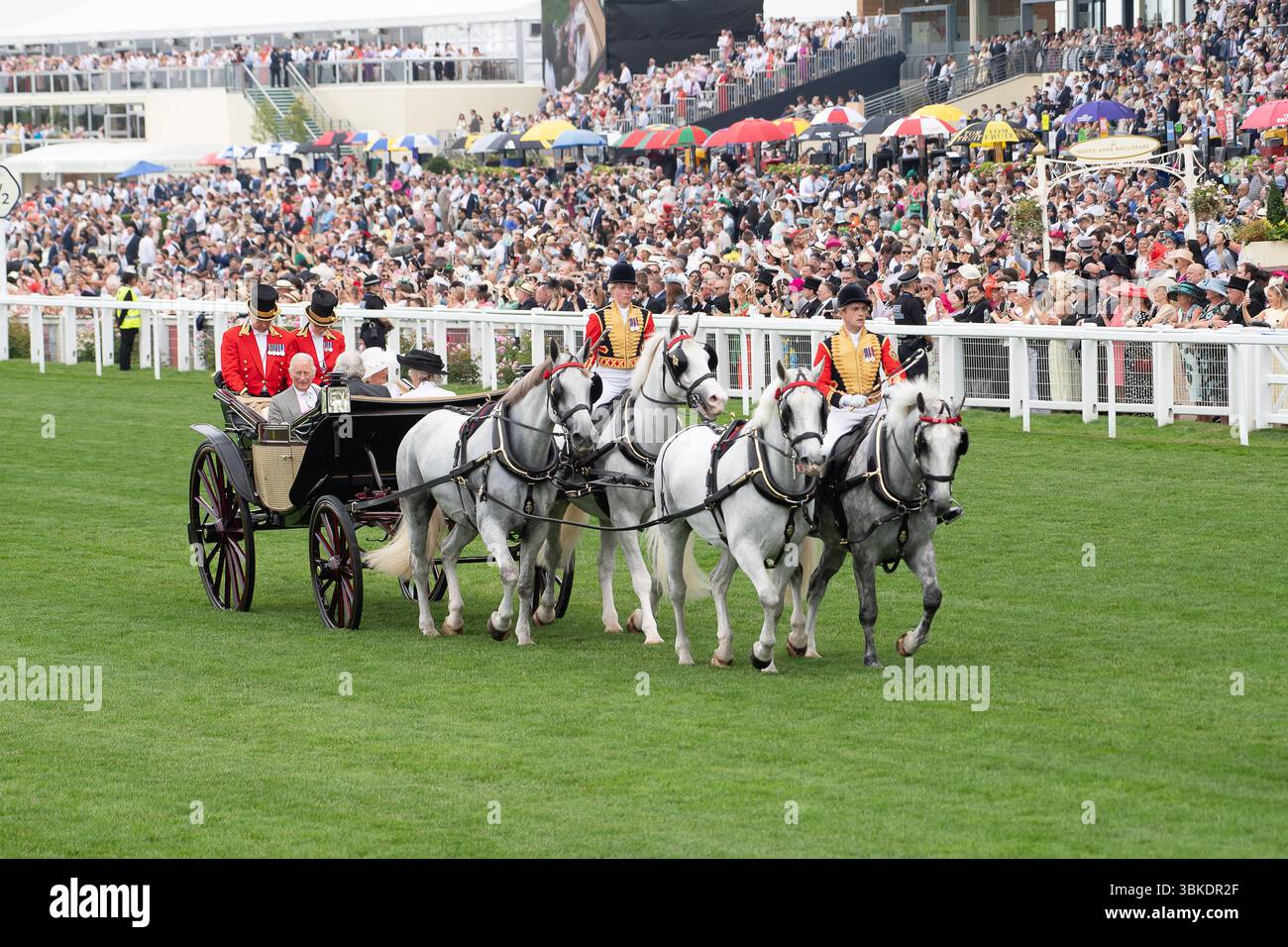 Ascot, Berkshire, UK. 20th June, 2025. The King and The Queen arriving ...