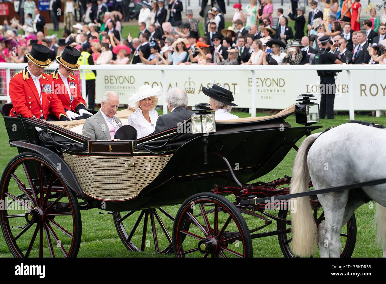 Ascot, Berkshire, UK. 20th June, 2025. The King and The Queen arriving ...