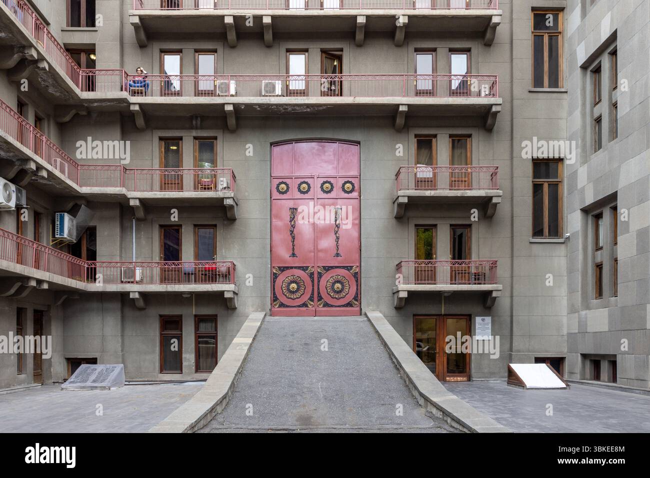 Designed by Alexander Tamanian, the grand Opera Theatre is a masterpiece of Soviet-era architecture and the cultural heart of Yerevan. Stock Photo