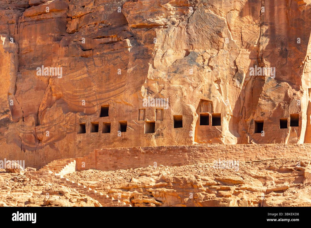 Varvede The amazing ancient ruins of tombs carved in the rock in Dadan ...