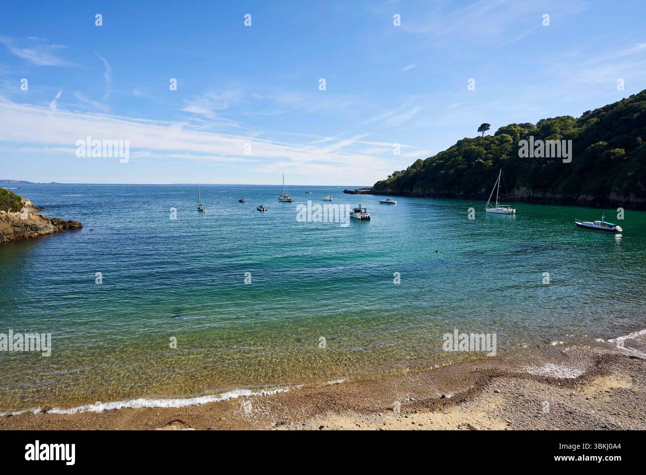 Die Bucht Fermain Bay auf der Kanalinsel Guernsey am 14.09.2024 Fermain bay on the Channel Island Guernsey on 14th of September 2024 Stock Photo