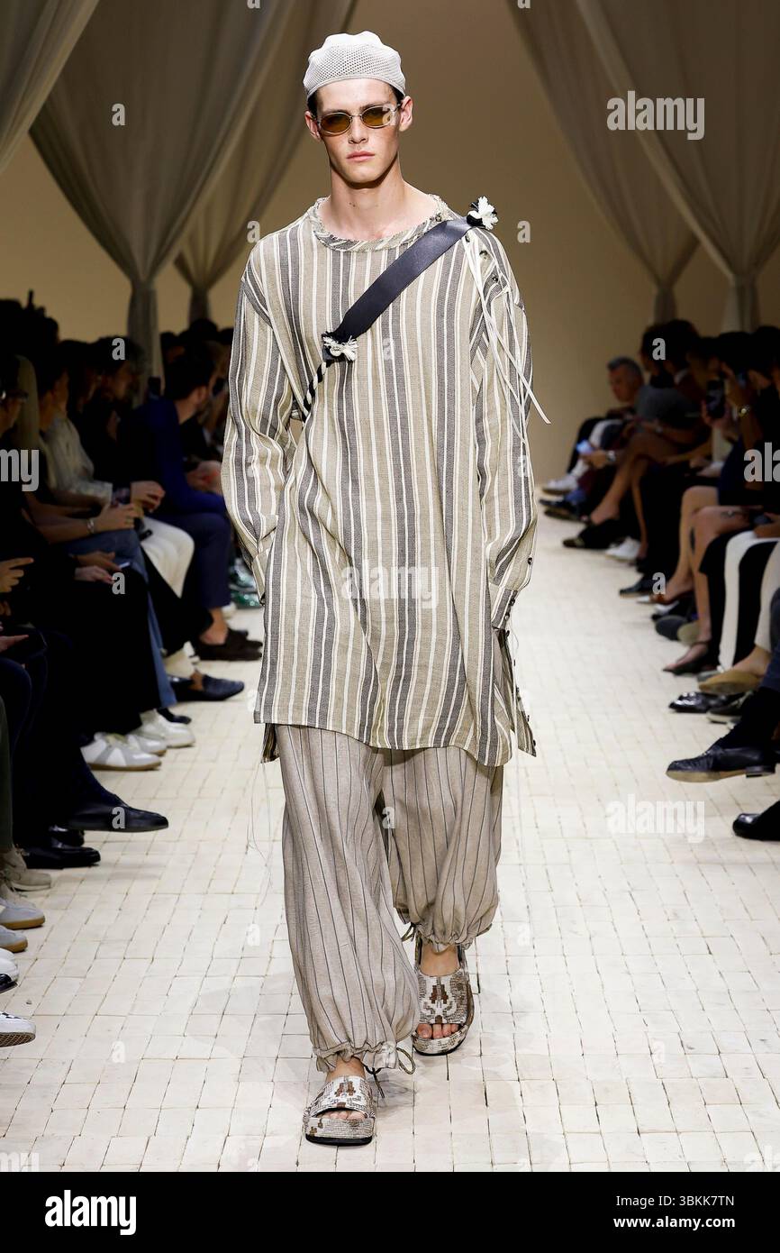 EMPORIO ARMANI men Spring-Summer 2026 runway during Milan Fashion Week ...