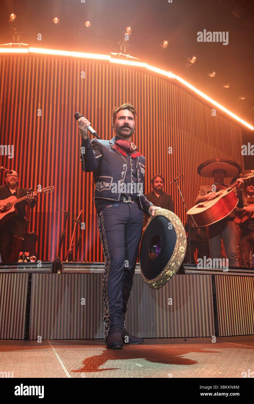 MIAMI, FL - JUNE 21: Alejandro Fernandez performs during Alejandro ...