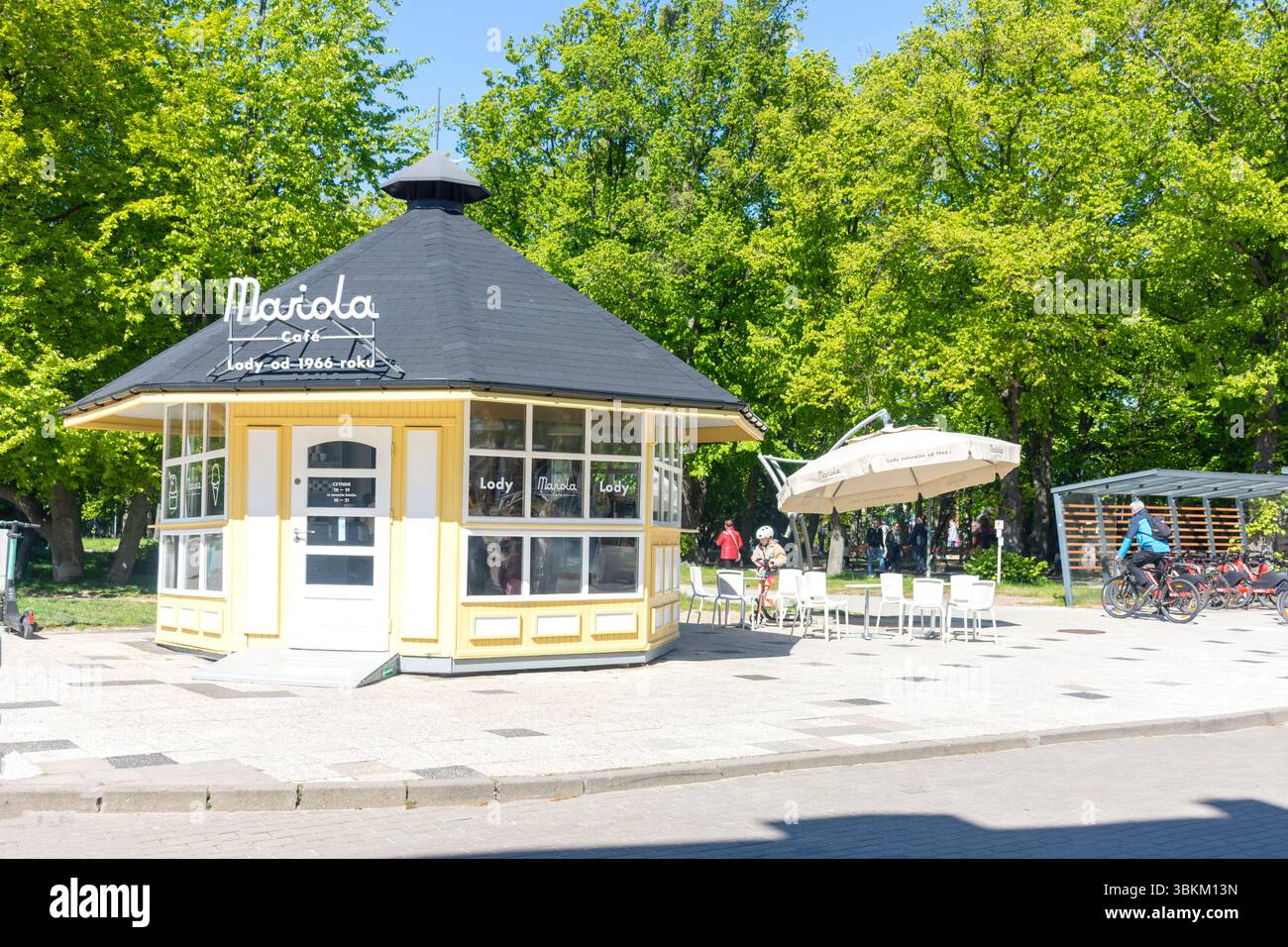 Mariola Cafe, European Council Park (Park Rady Europy), City of Gdynia, Pomeranian Voivodeship, Republic of Poland Stock Photo