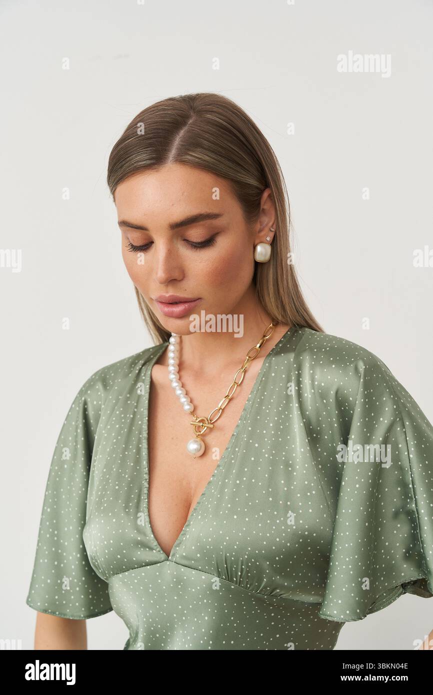 Green polka dot dress hi-res stock photography and images - Alamy Green polka dot dress hi-res stock photography and images - Alamy